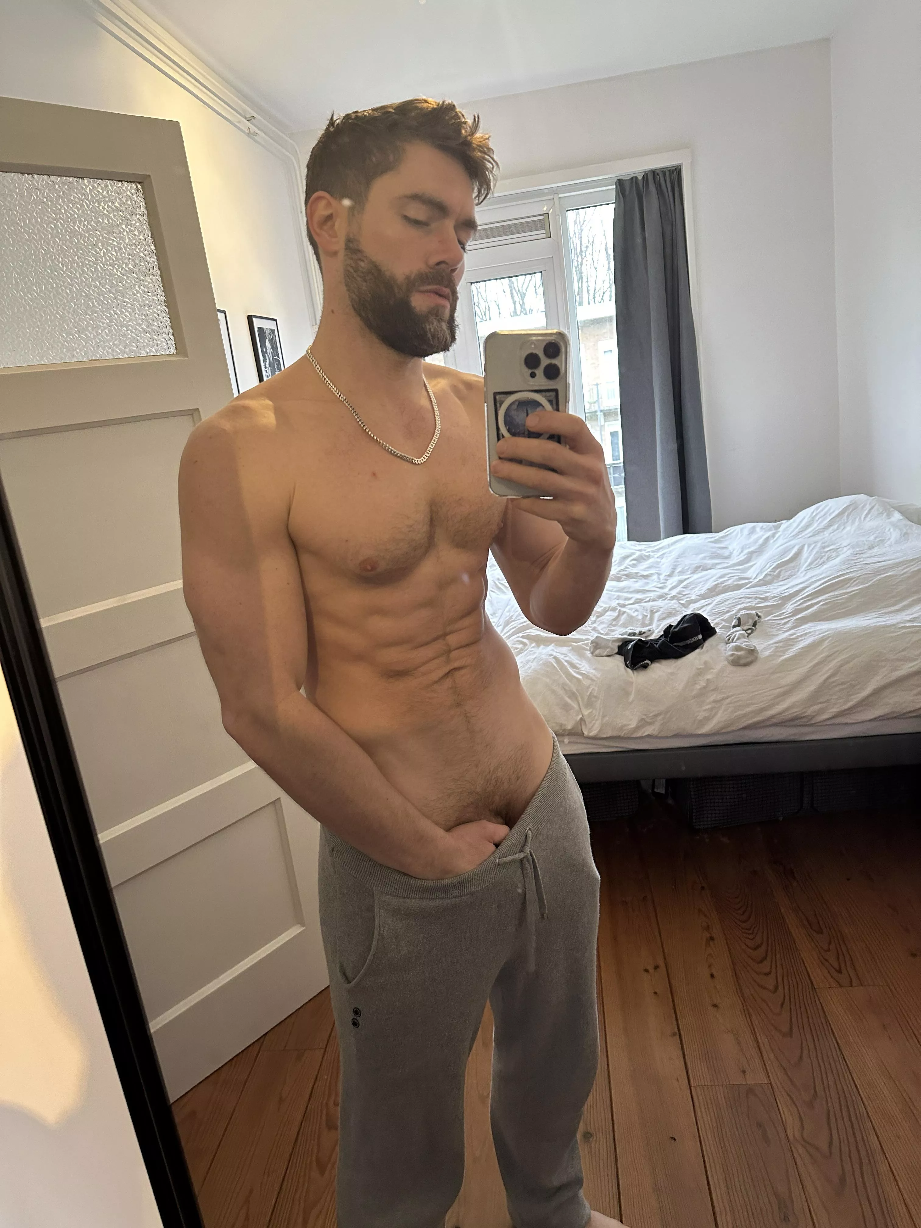 (35) I love these sweatpants (for freeballing) posted by GriffinBarrows