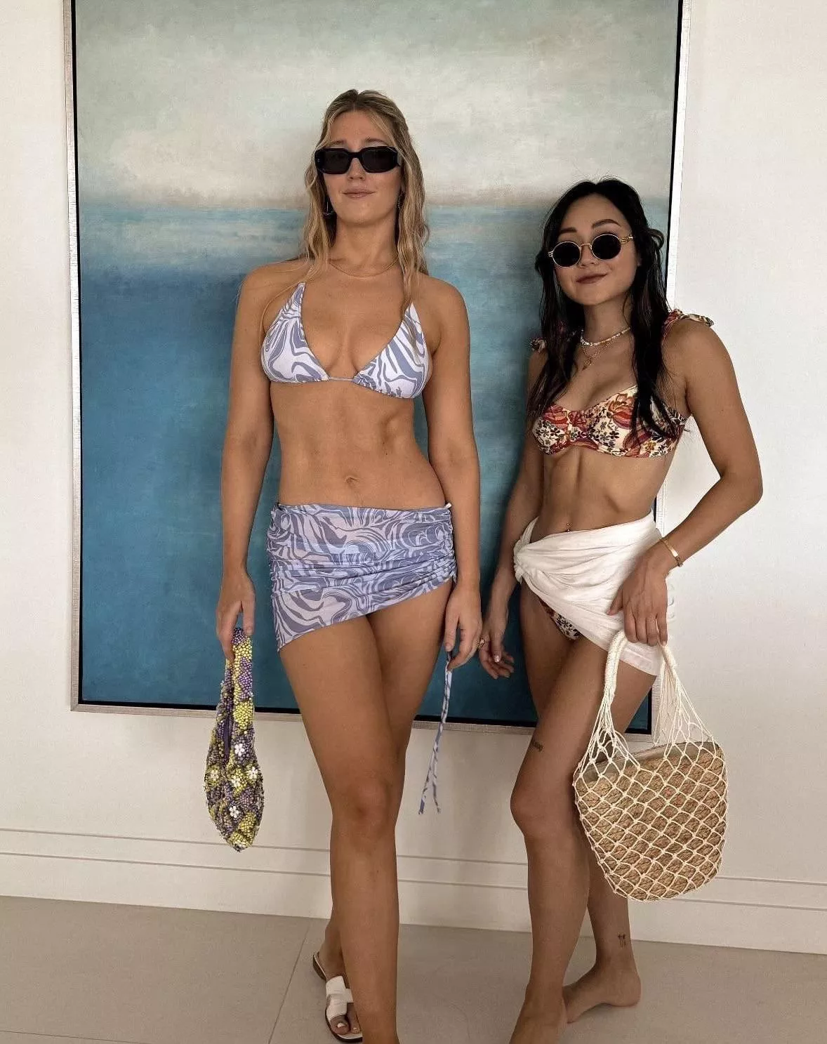 Bikini Babes posted by wakkaffx2