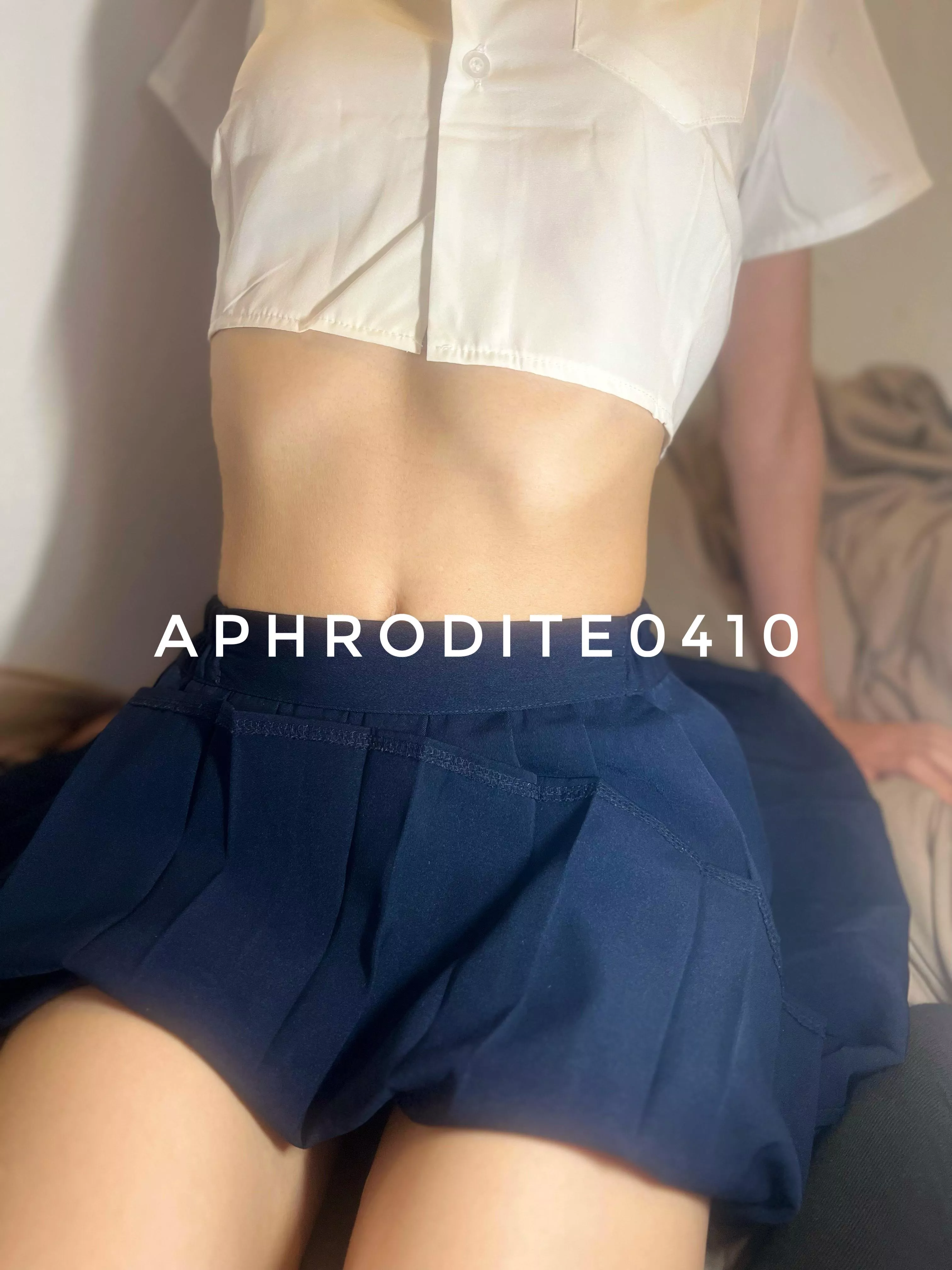 Dilating your pupils as your pupil👀 18F posted by aphrodite0410