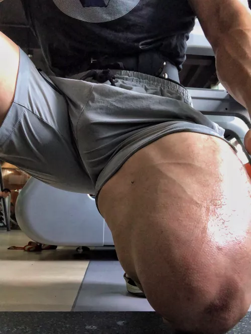 everytime i'm at the gym i have a bulge by MrDomandSoft