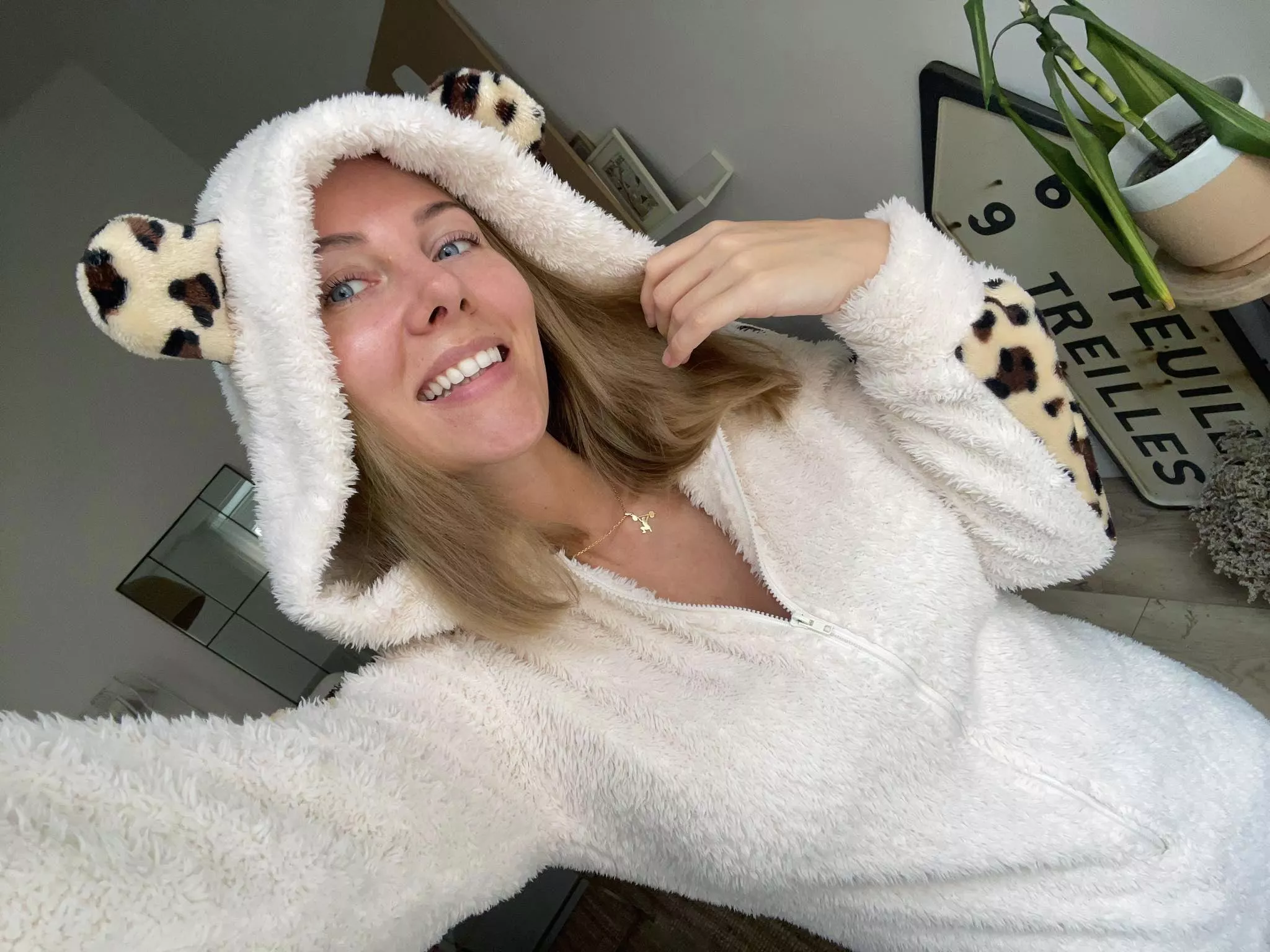 felt cute might delete later posted by iamsagittarina