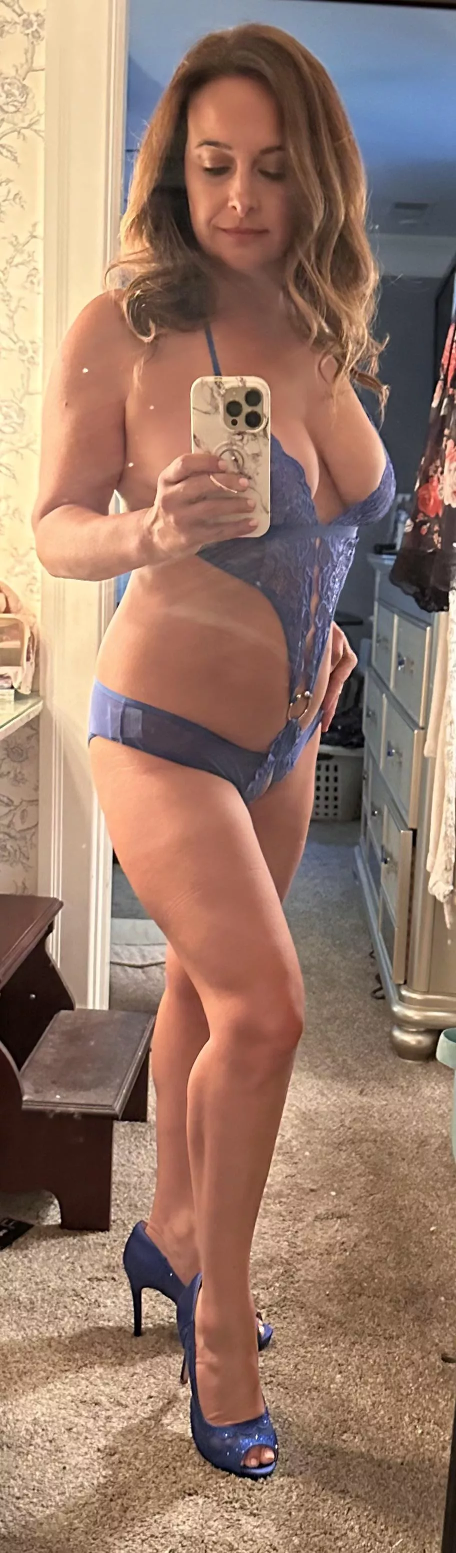 Follow me on Insta my @ name is in the comments 45F posted by sophienextdoor