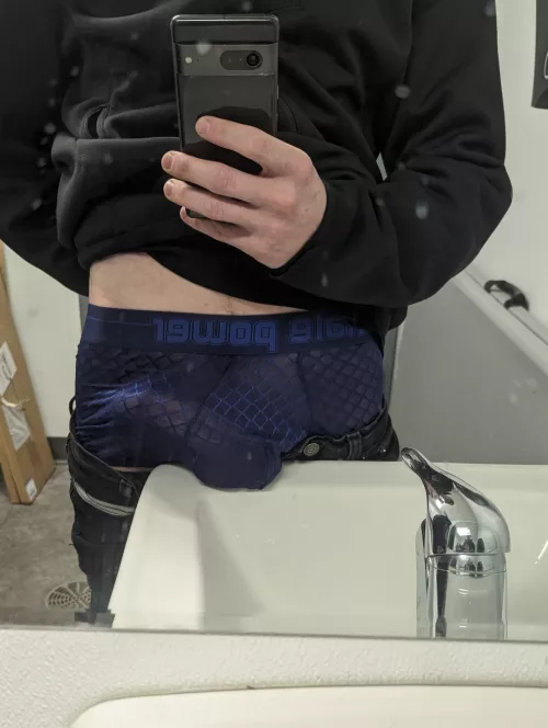 Girls typically put their asses on sink counters soooo.... by Bmw113097