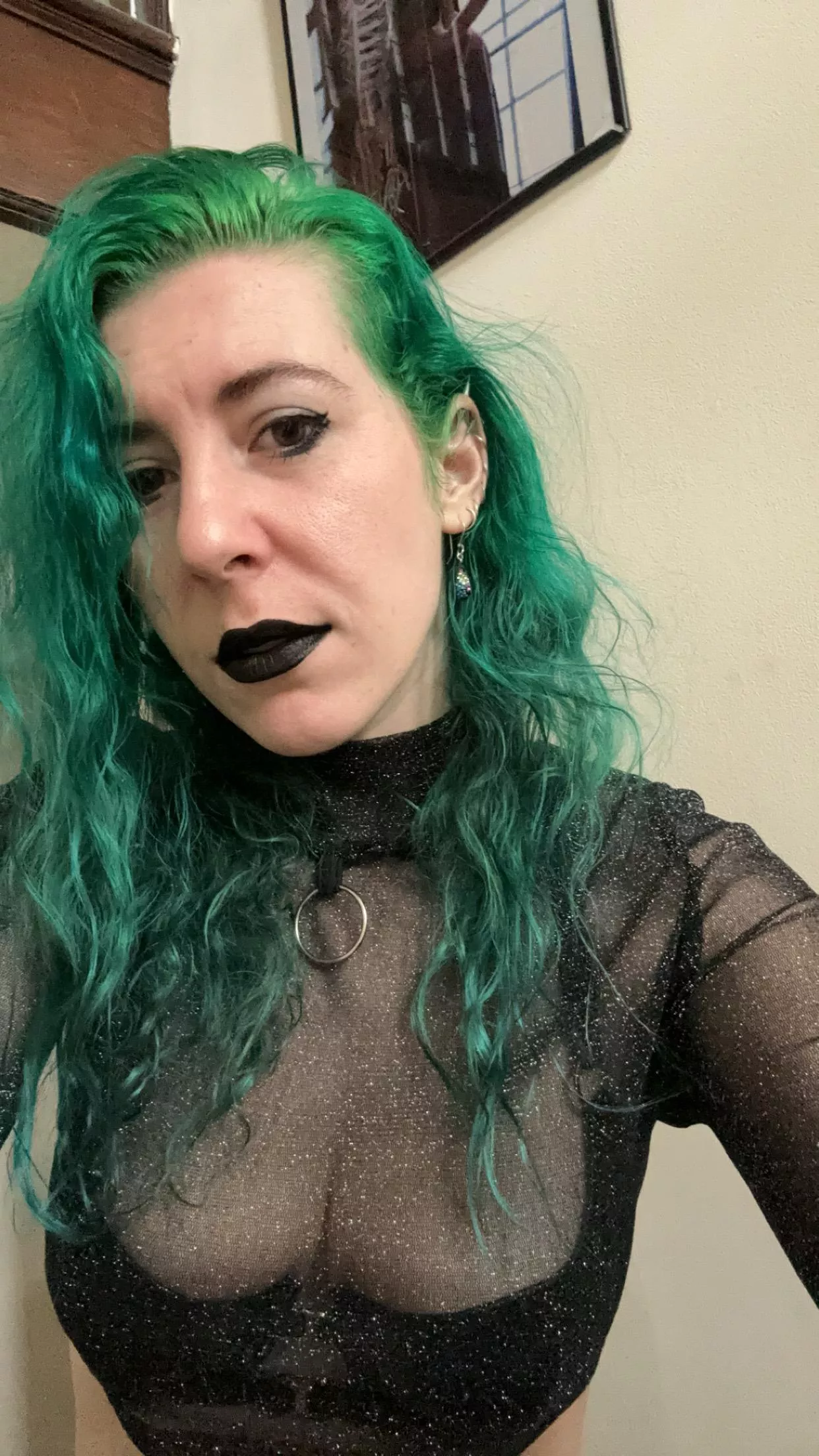 Goth tits [image] posted by sirenskiss3