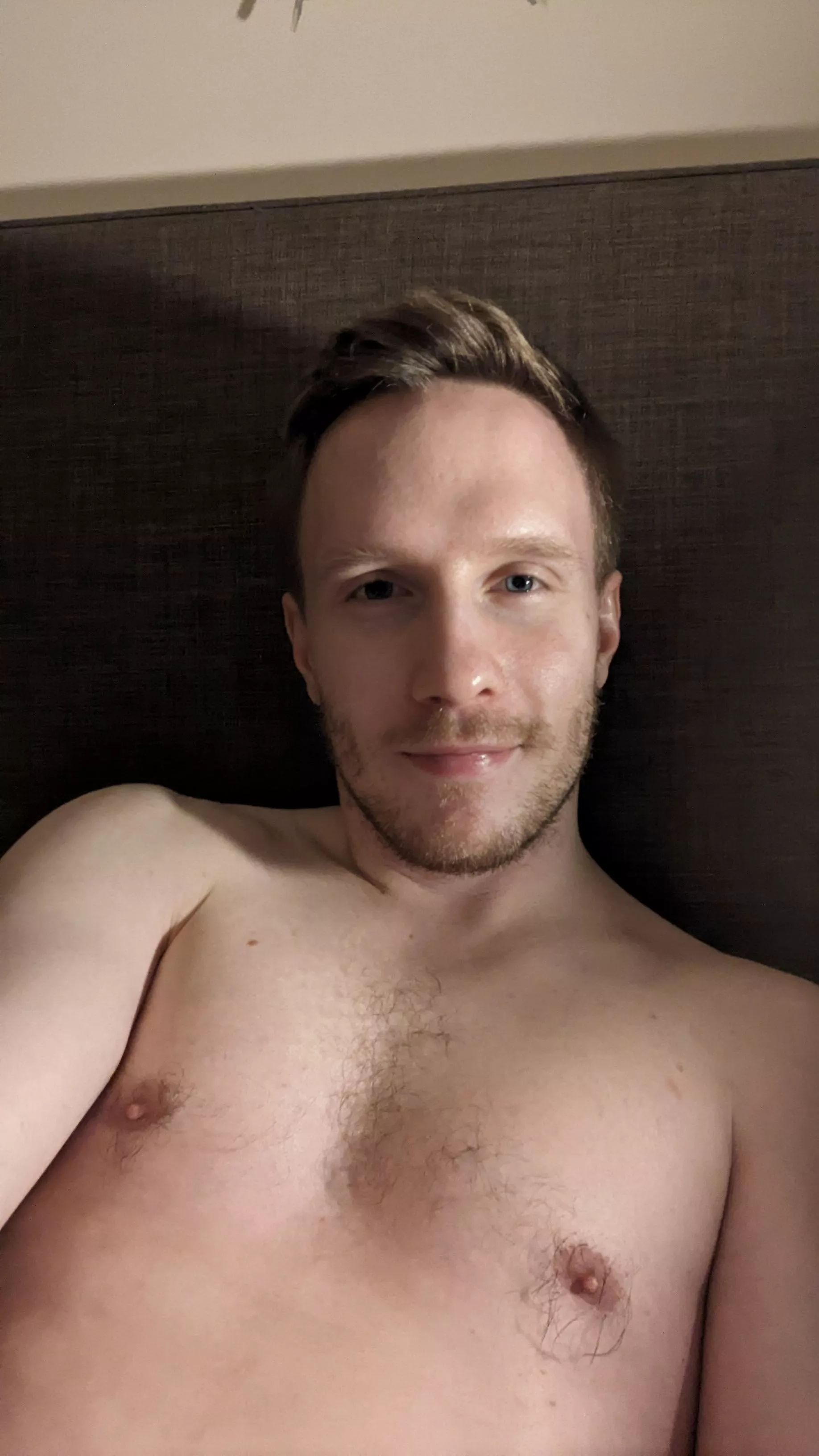 Have a nice weekend guys! posted by jegelskatig