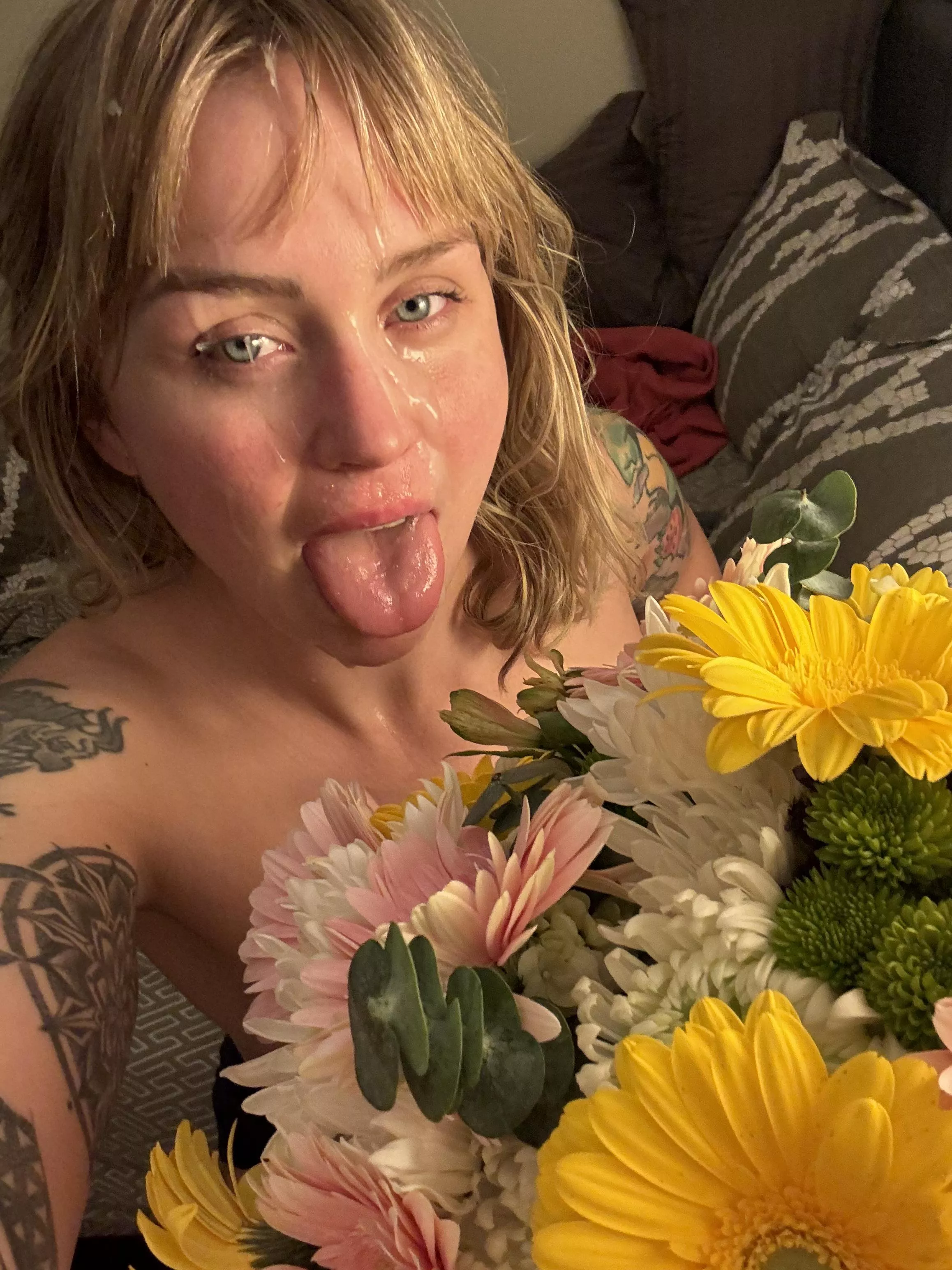 He gave me my two favorite things ❤️ posted by _DahliaRay_