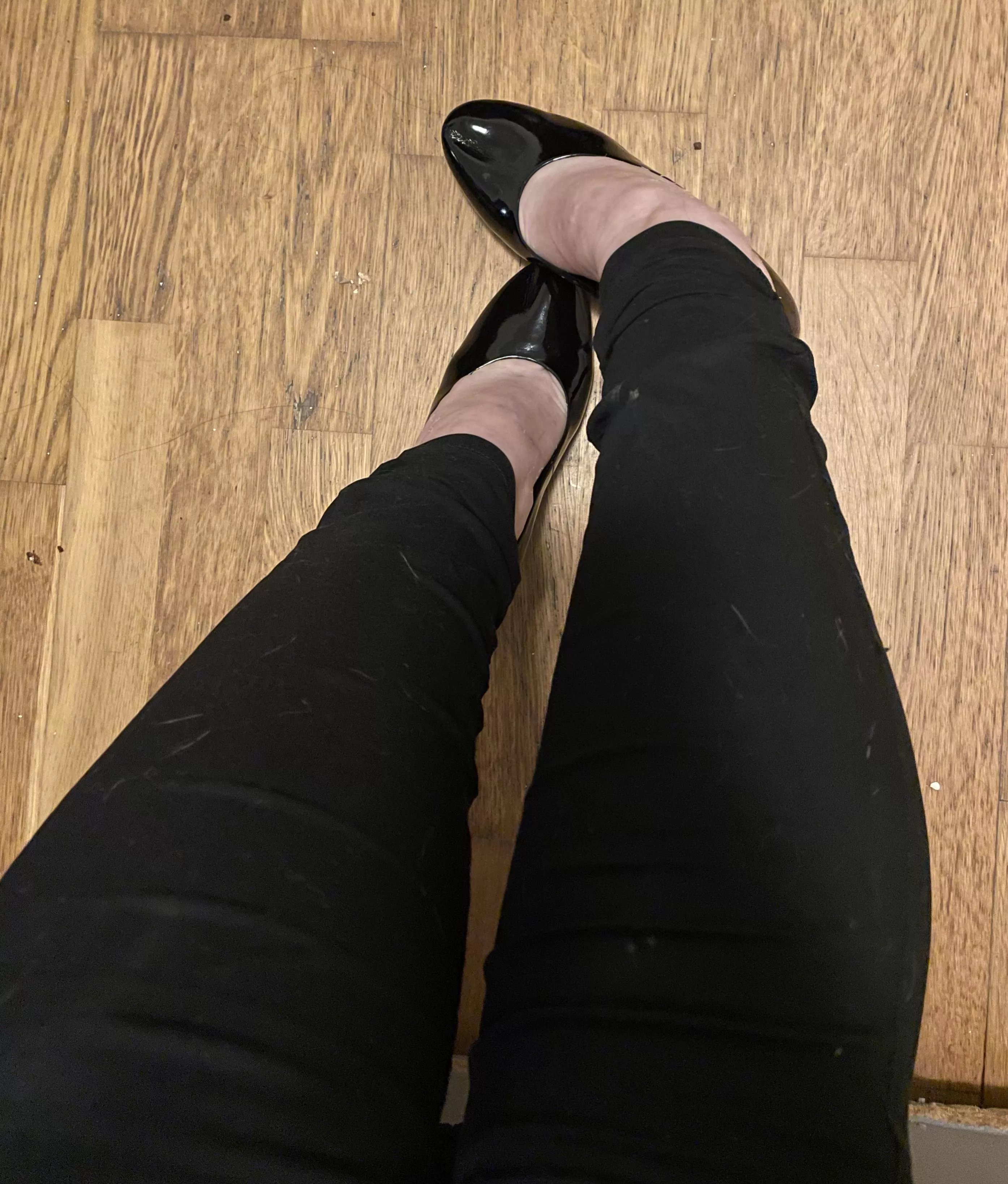 Heel(y) || posted by HistoricalYoghurt423