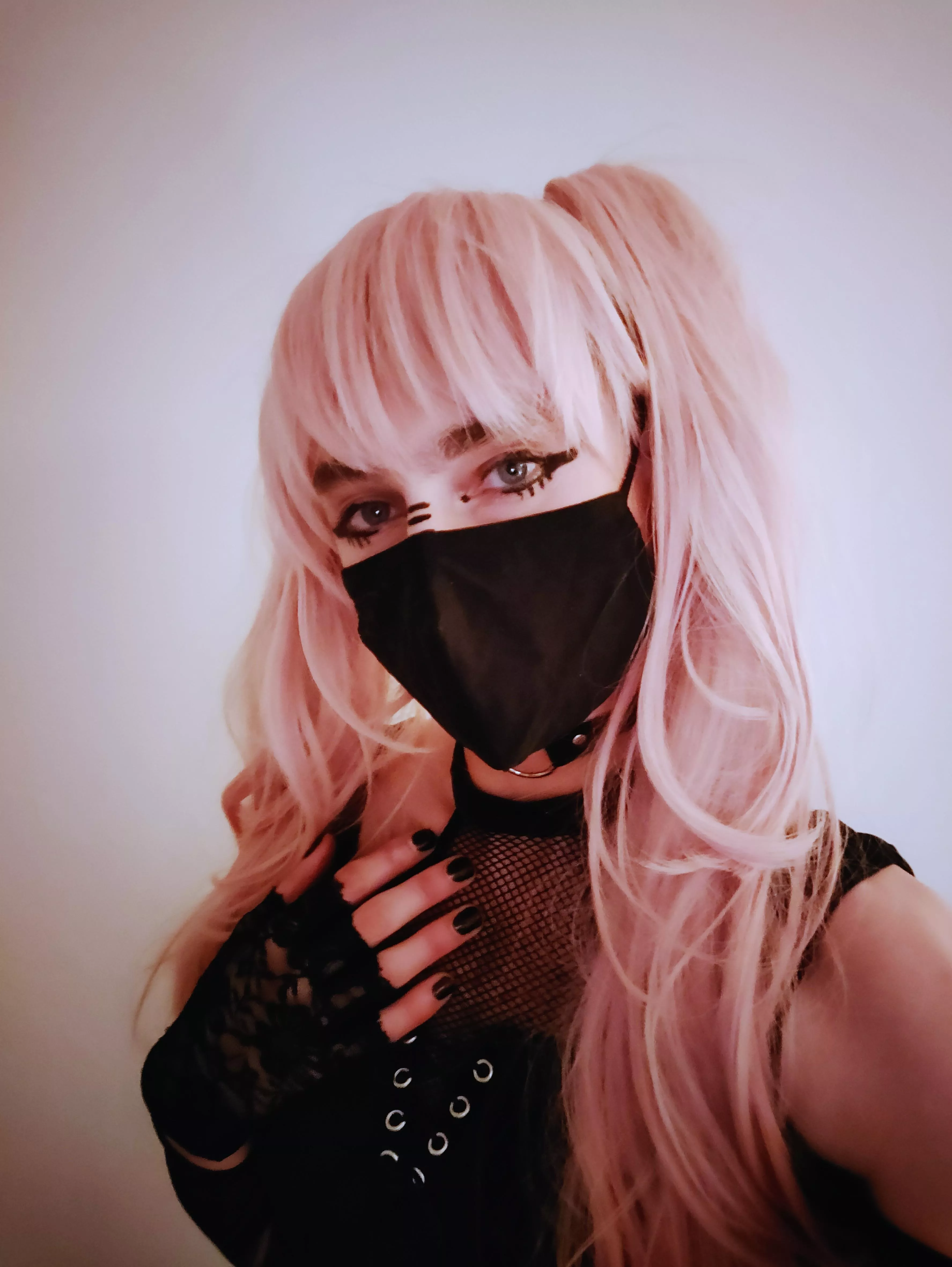 hi :3 posted by xx_Stacyy_xx