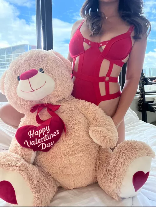 Hope you had a sexy Valentines❤️ here’s what it would’ve looked like with me 🤤 by Hawaiian_Fun