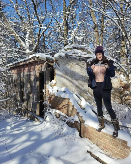 I’ll show my tits any where by chloe_james151