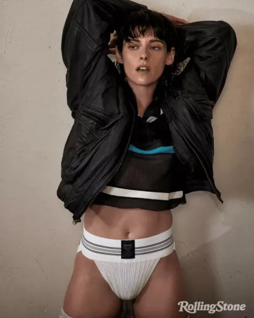 Kristen Stewart always brings out my submissive side  by asl2900