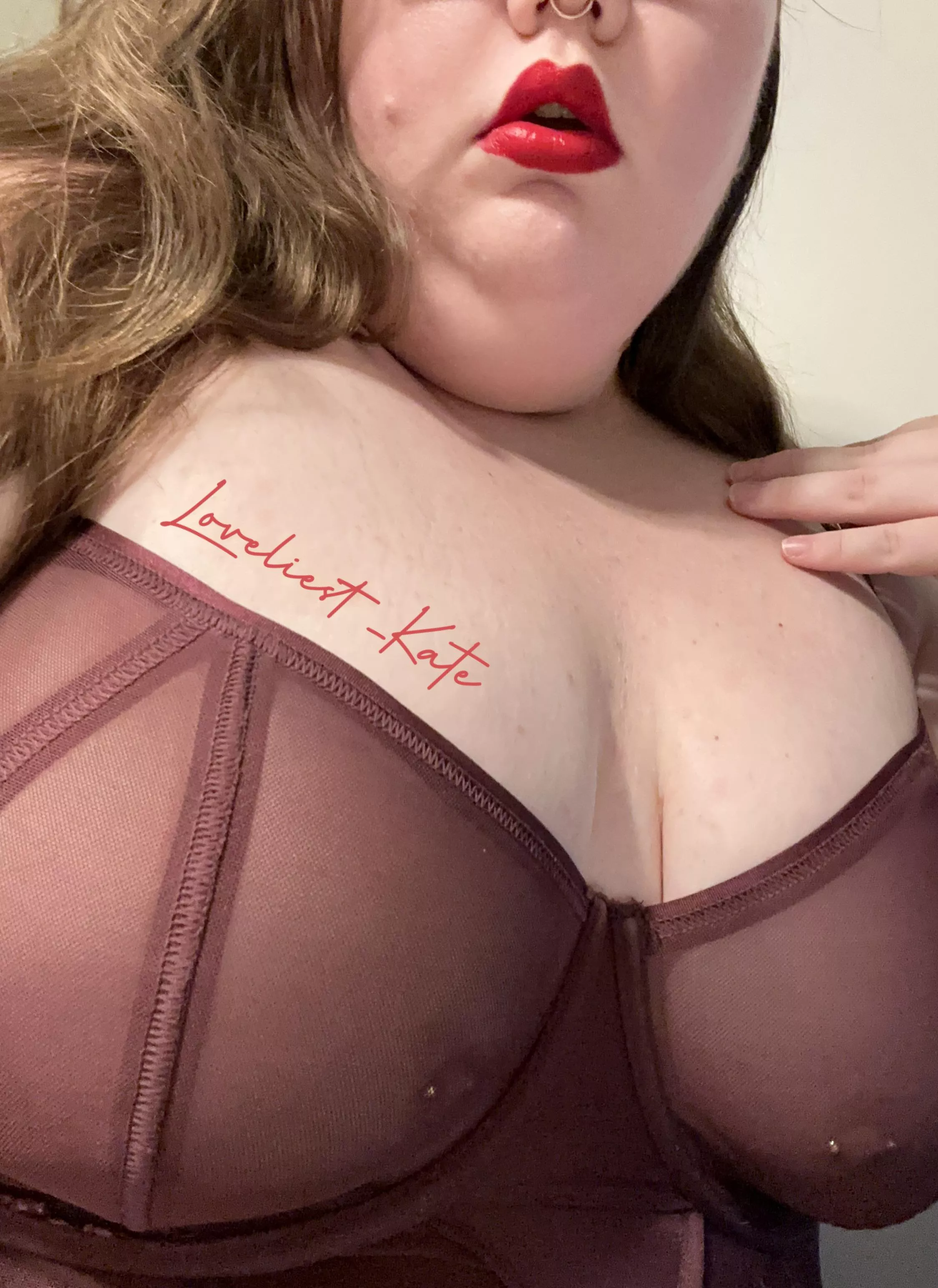 Let me be your Valentine ❤️ posted by Loveliest_Kate