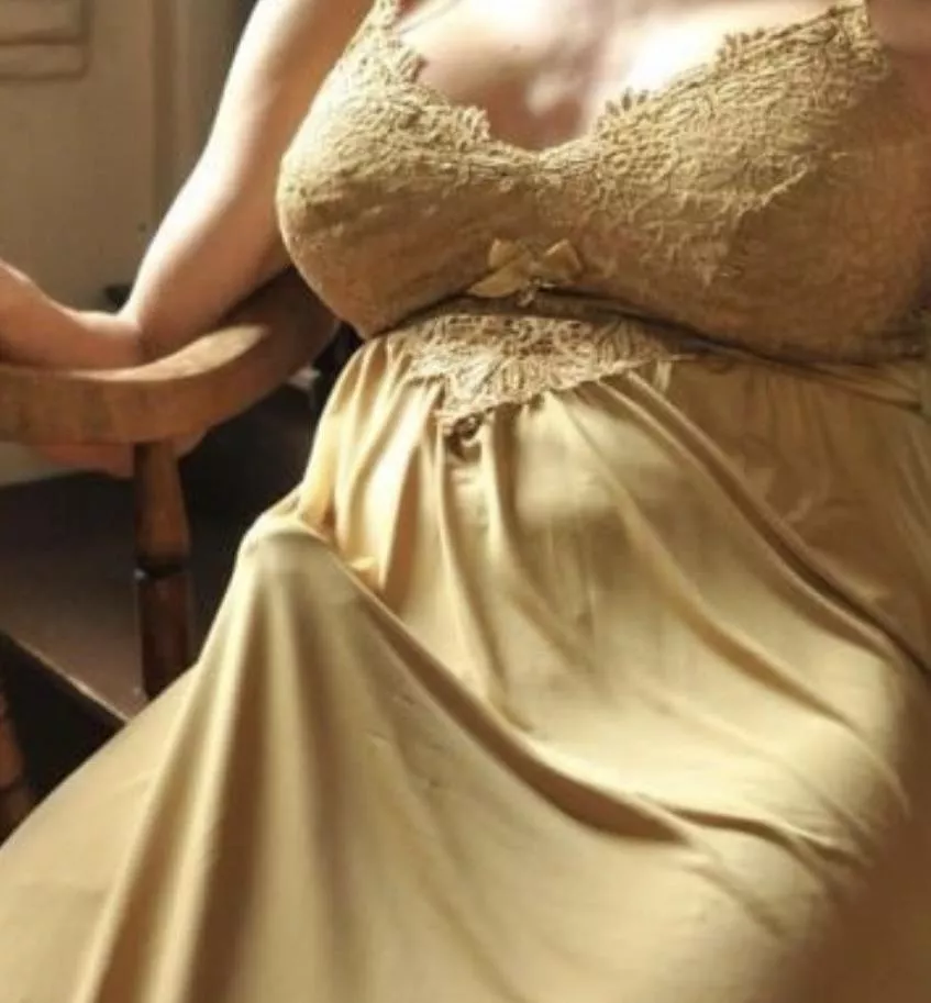 Mommy’s Bulge posted by tankatonka