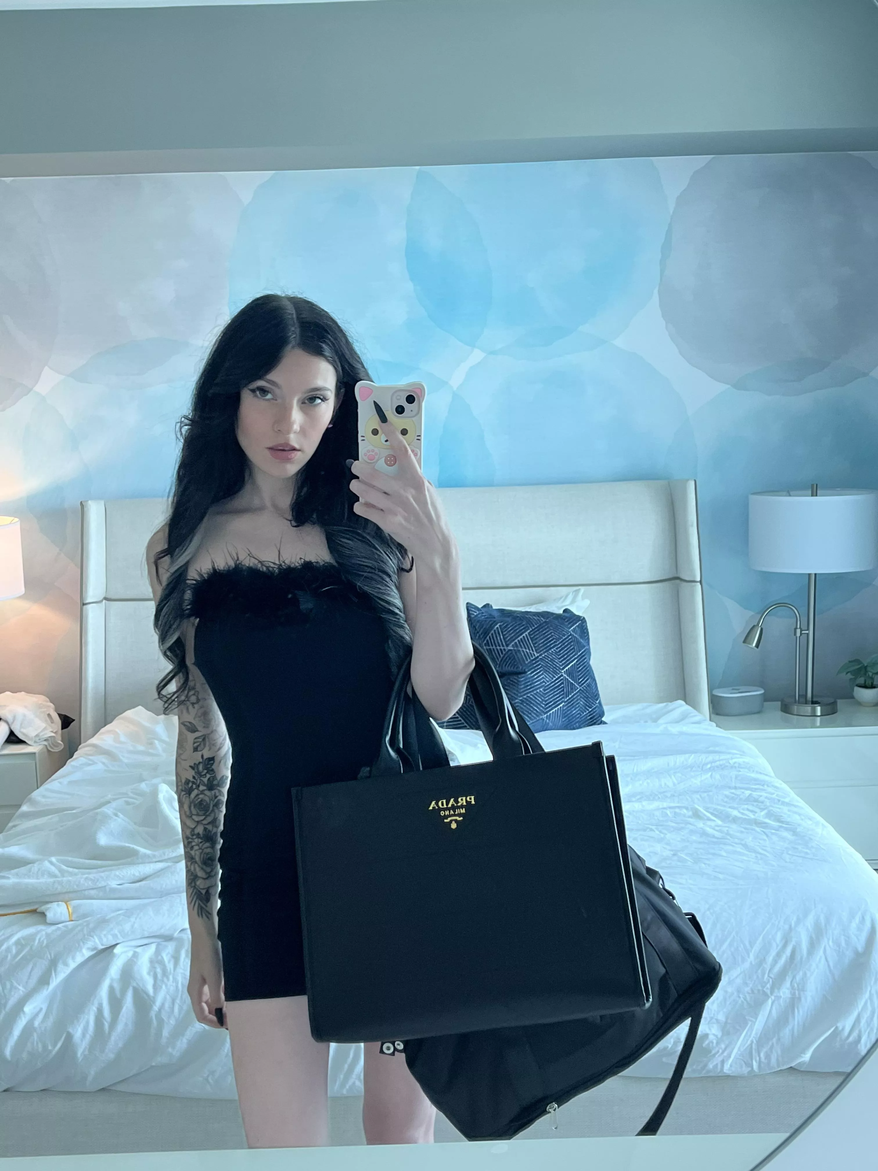 Please tell me if I look classy to you... posted by mindlesstights