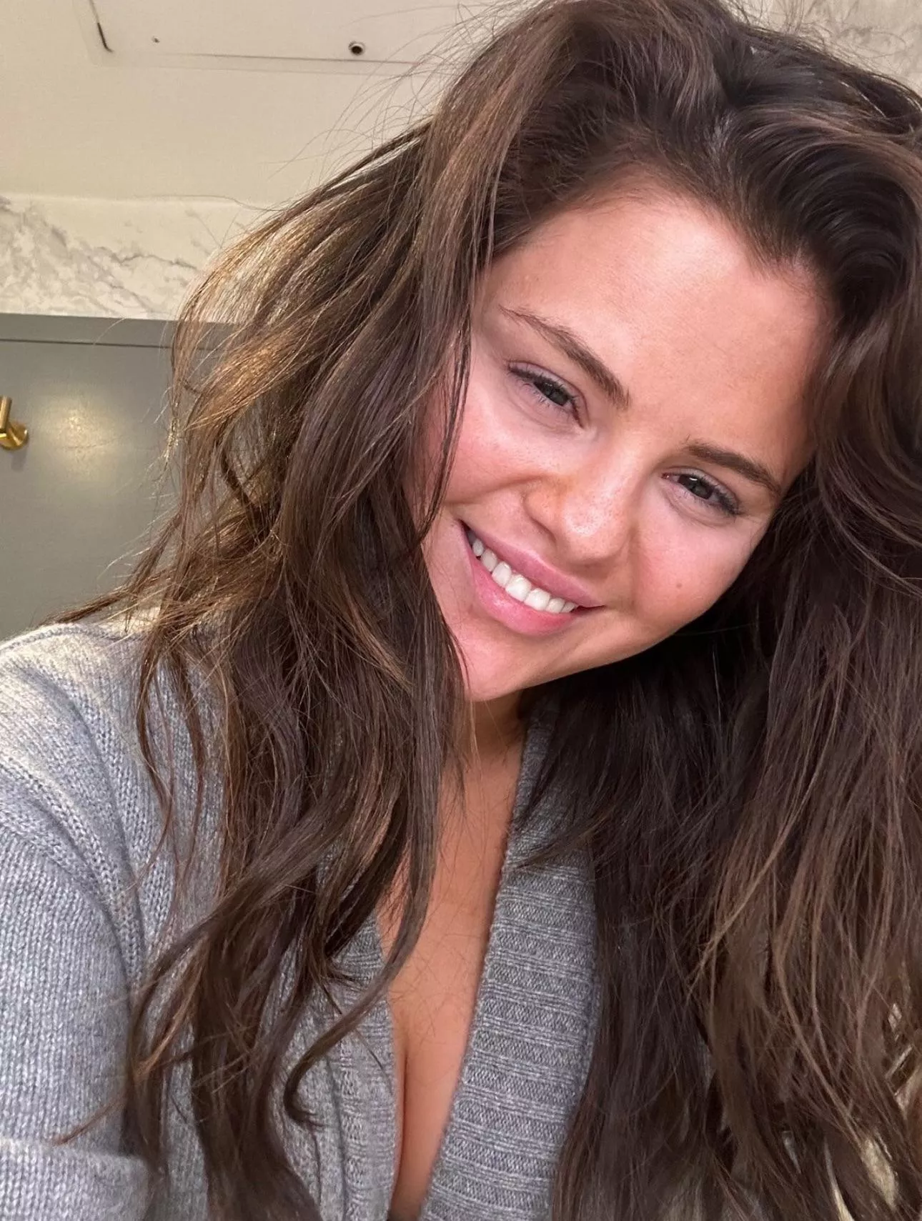 Selena Gomez posted by Commercial-Key949