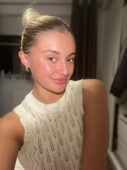 smileeee :) by VagabondWarrioro