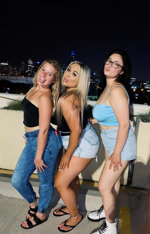 Summer nights by Bootyywarrior69