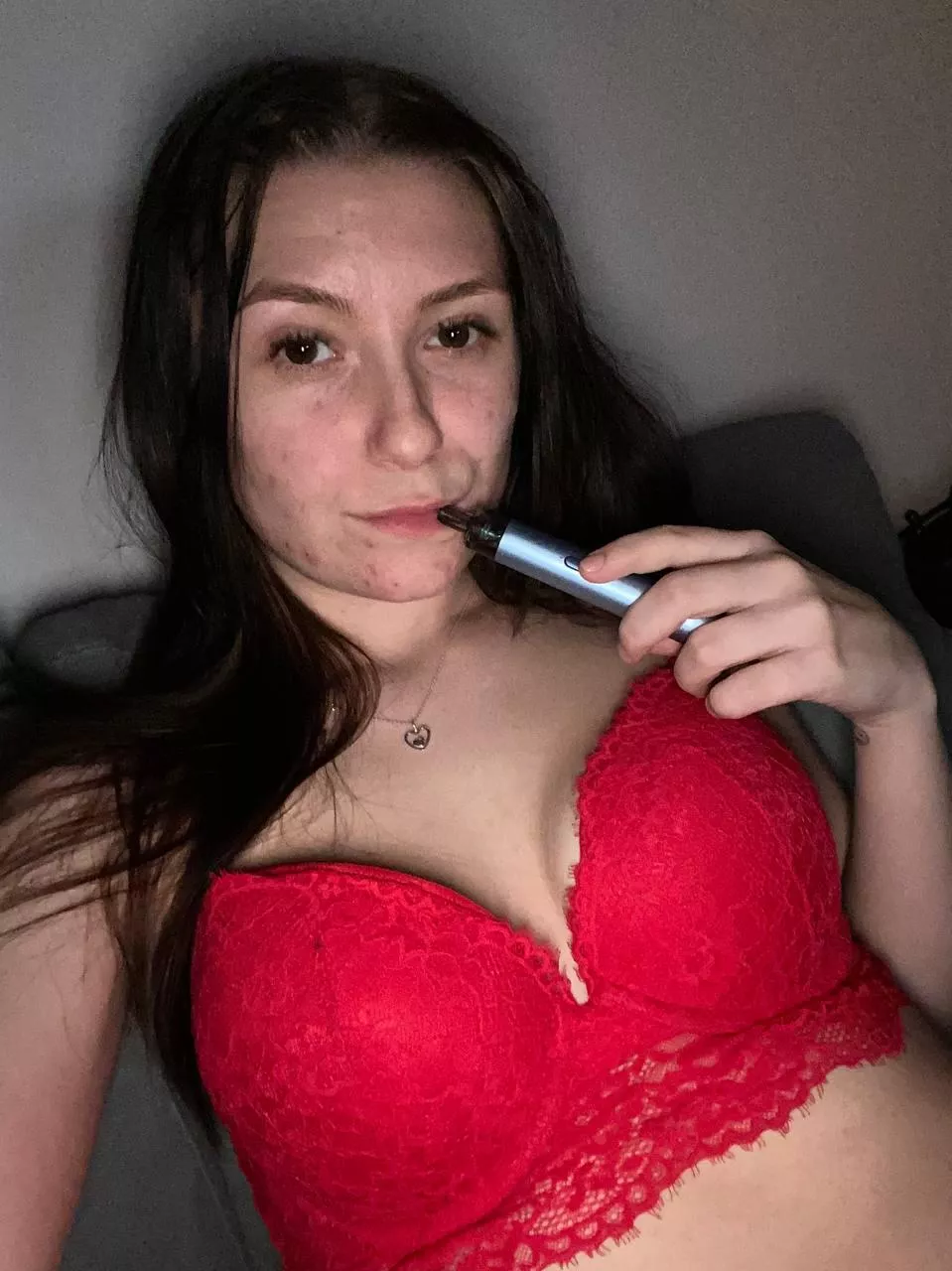 Vem vill ha nakenbilder i DM? posted by Mediocre_Unit_7207