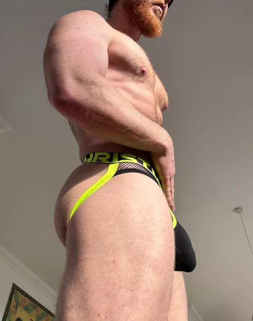 Who ready for bang bang? by Bearded_alpha1