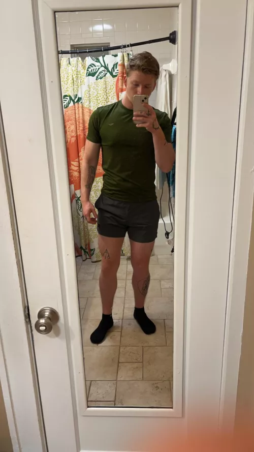 (25) working out is finally paying off by thegoldengaymer