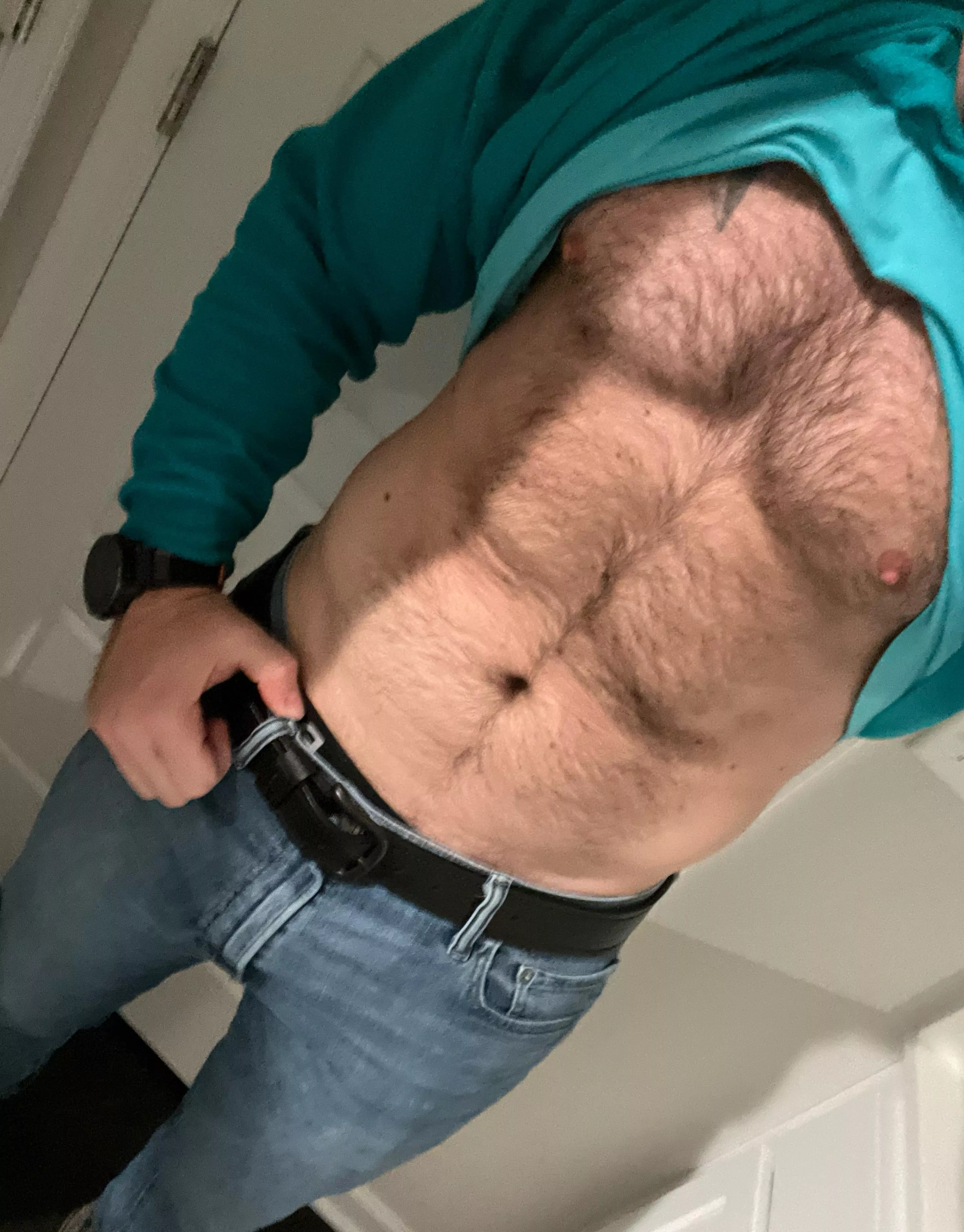 [38] happy Friday! Bored dad looking posted by petejjj