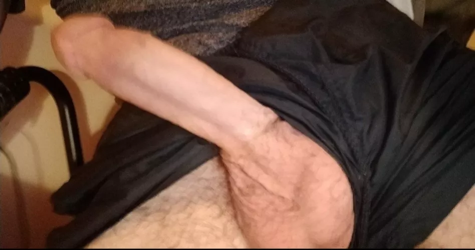 Are you gonna suck it or jerk it off by N6Nbp