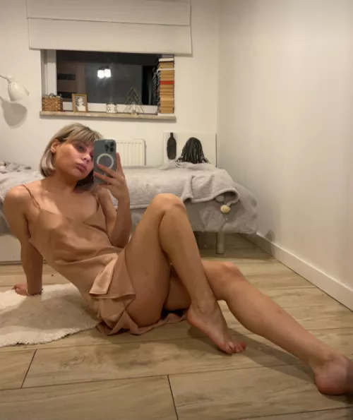 cons of a short skirt...or pros, heh by your_beautybabyyyy