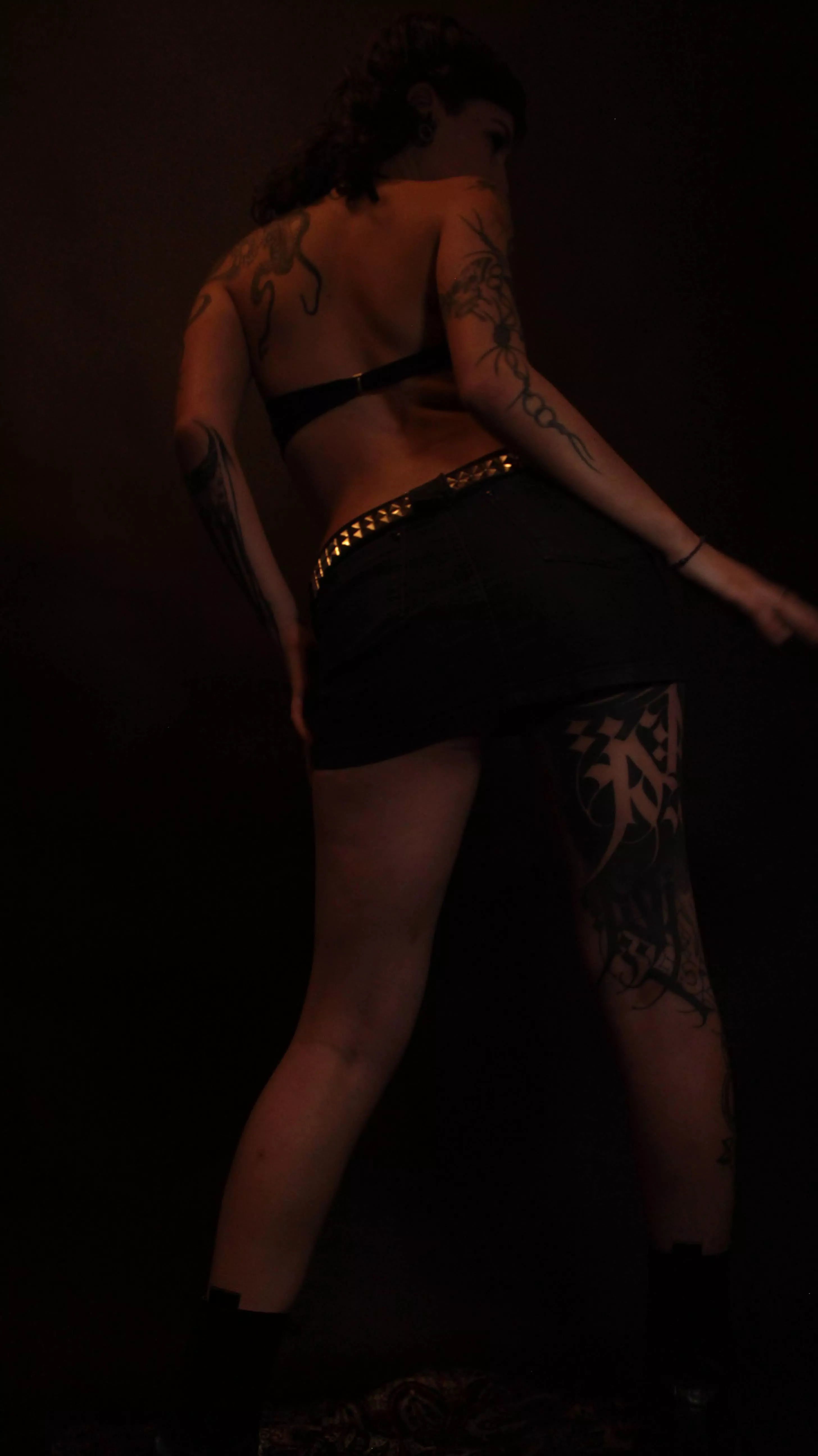 ever tried gothic fully tatted 18 year latina ;) posted by Evergreeson