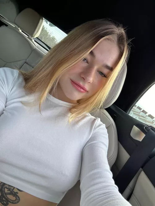 I don't know why this top is my favorite to wear by Quillajaxn