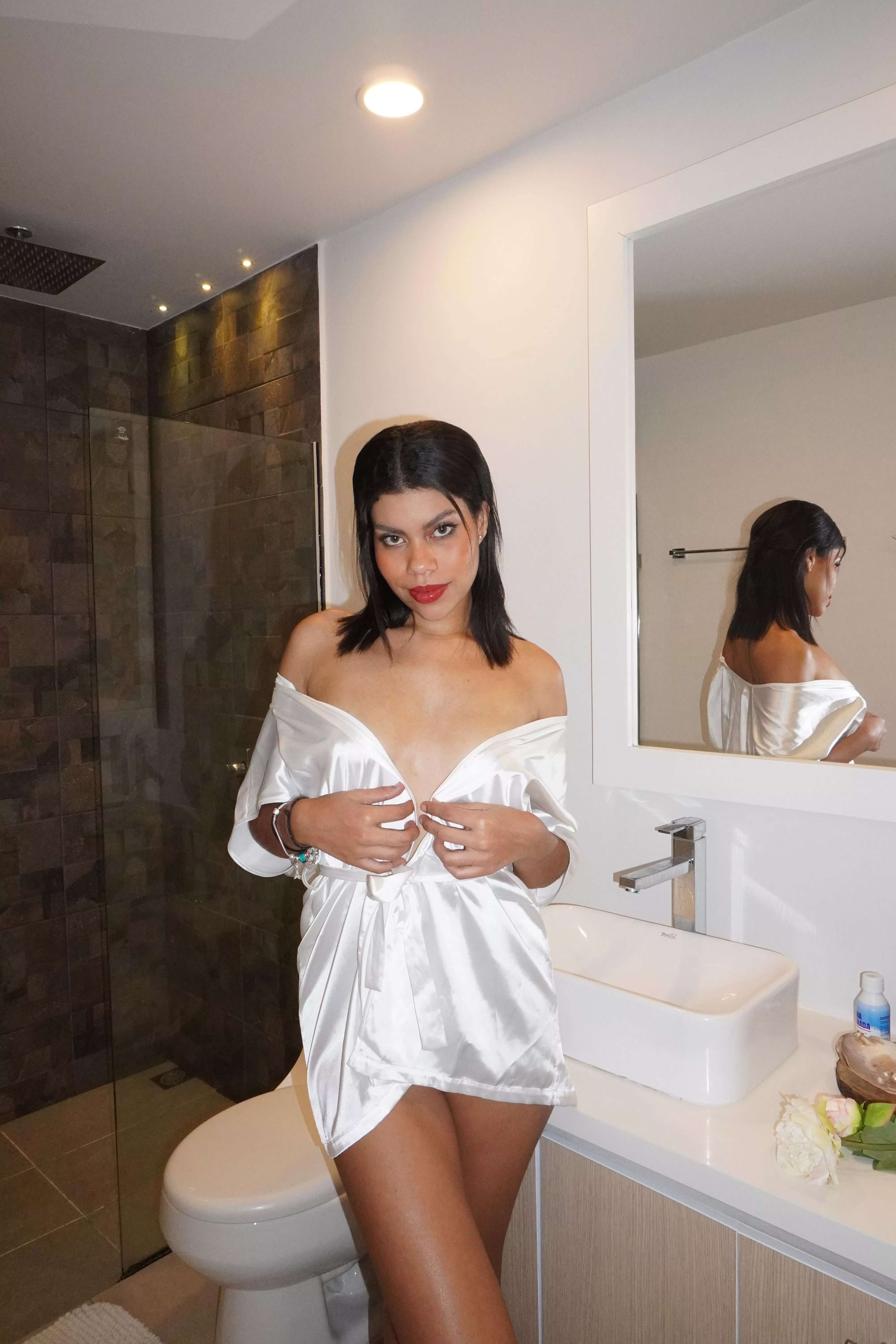 I like bad boys, those who hit you in bed posted by SaltyEgg1356