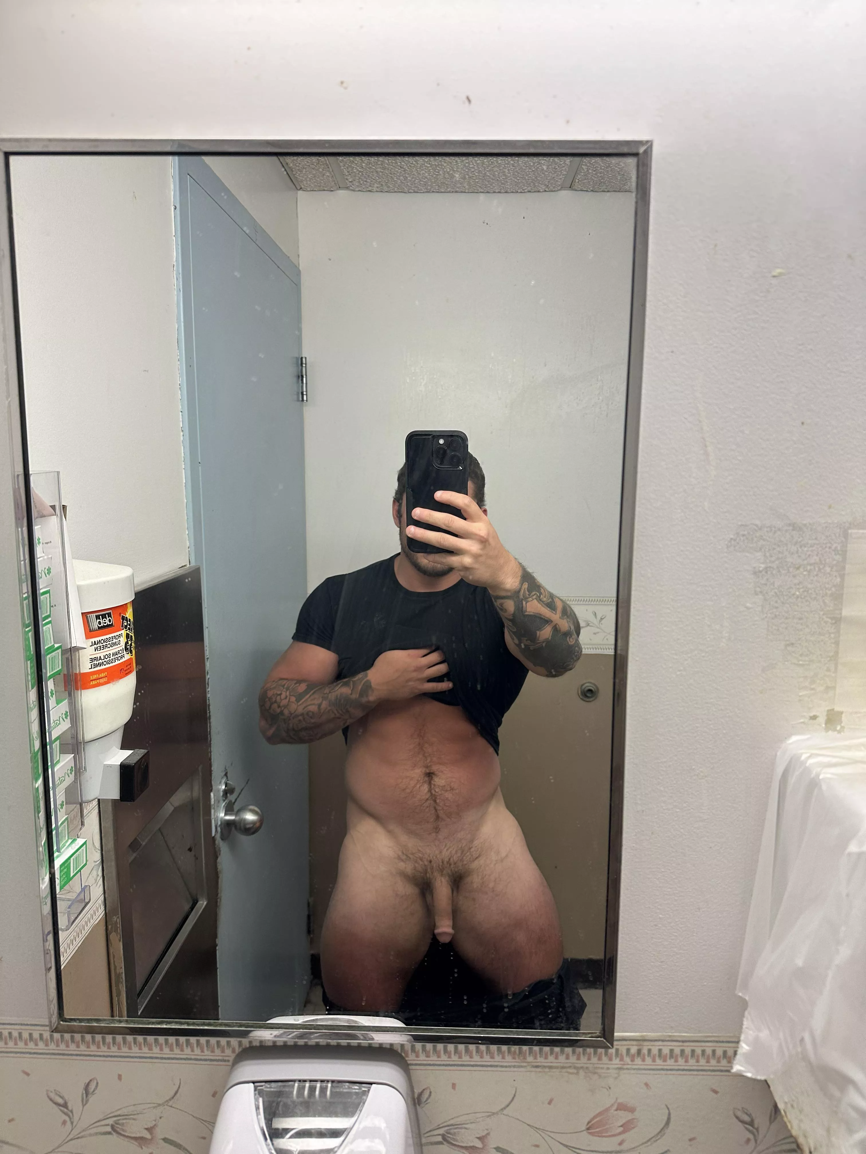 (M) still looking for a valentine posted by Due_Skill4909