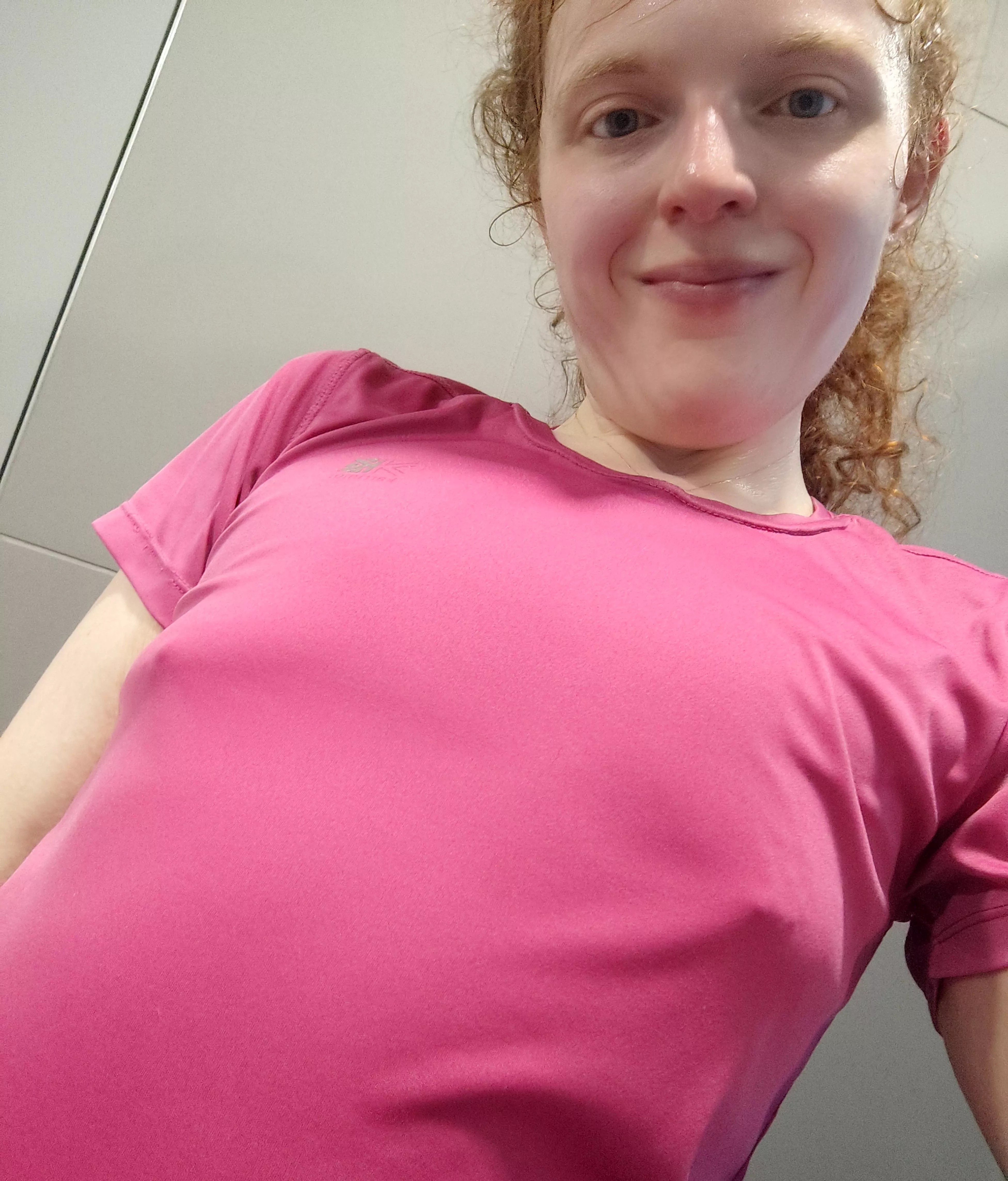 Post gym session selfie... posted by Hot-Campaign3260