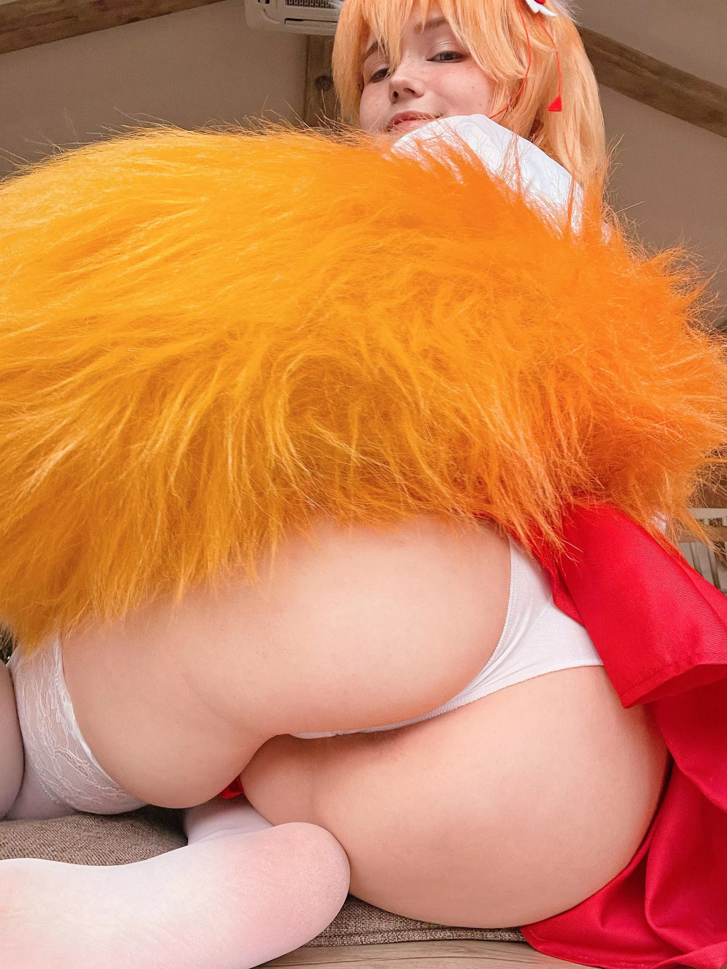 Senko-san cosplay by Neyrodesu  posted by Neyrodesu