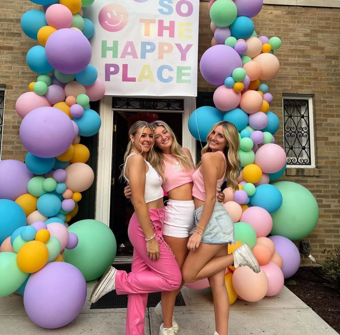 Sorority babes posted by [deleted]