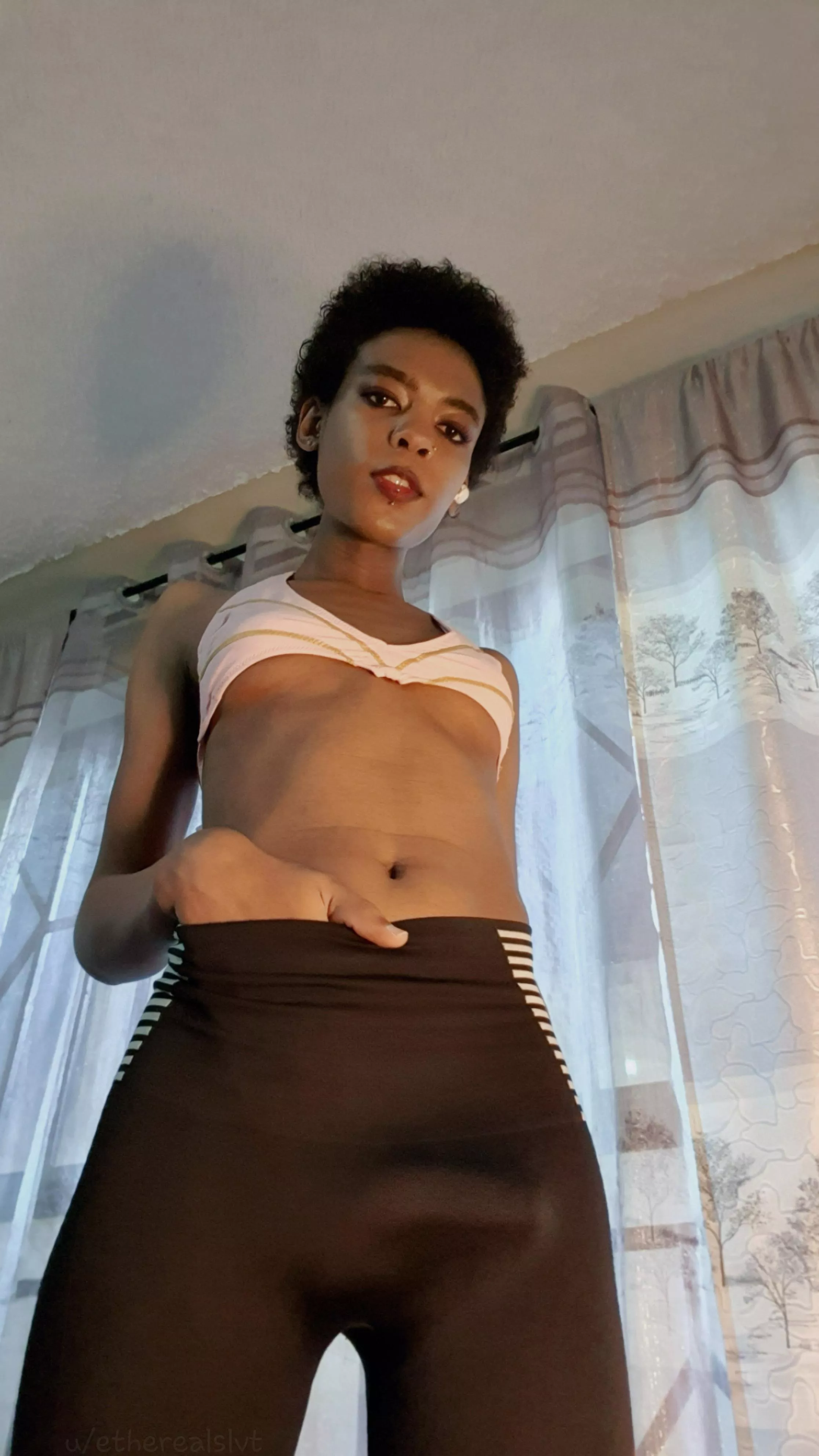 The more you stare the more my bulge gets bigger posted by etherealslvt