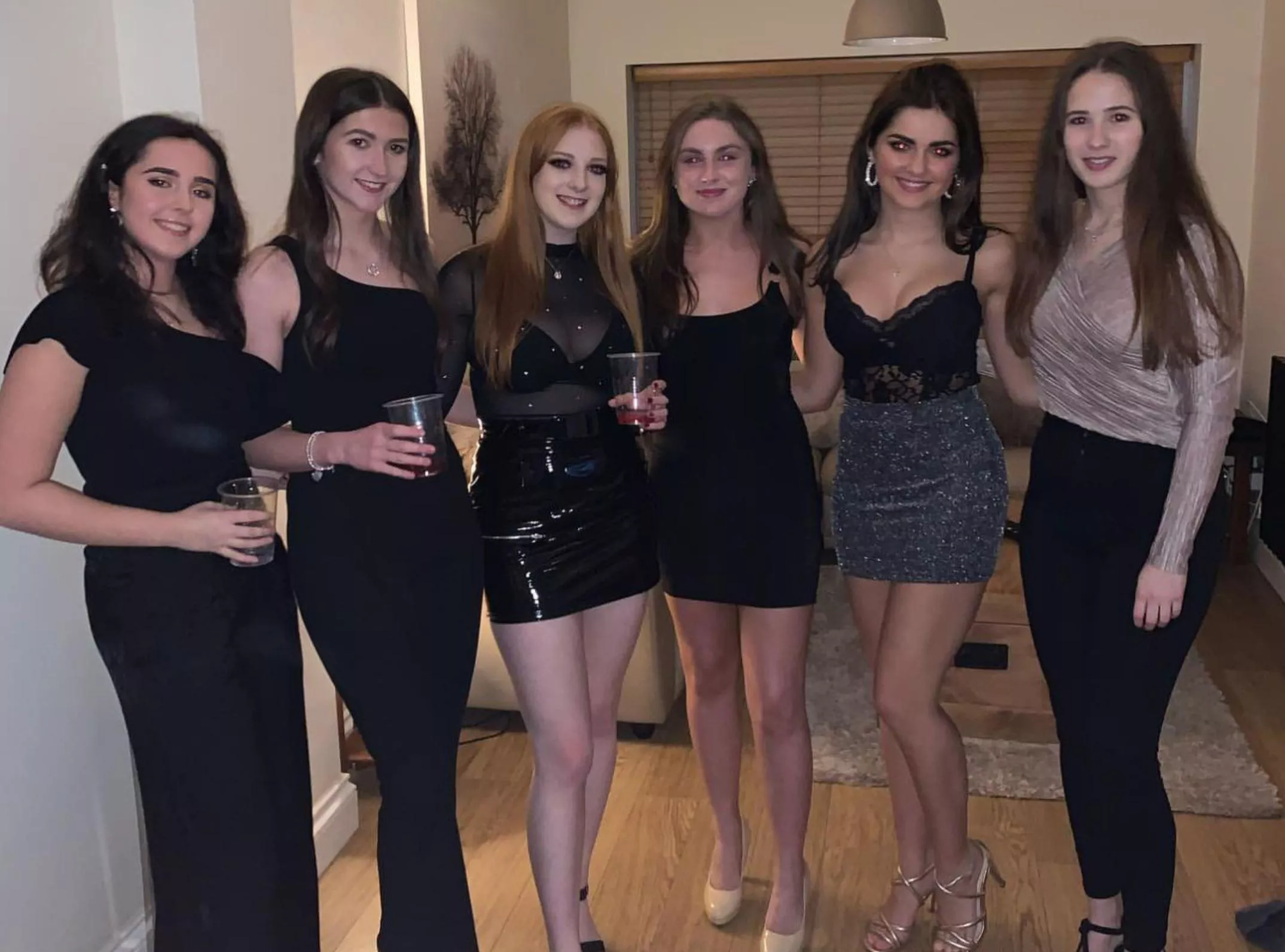 Who's first posted by 5yb11-372