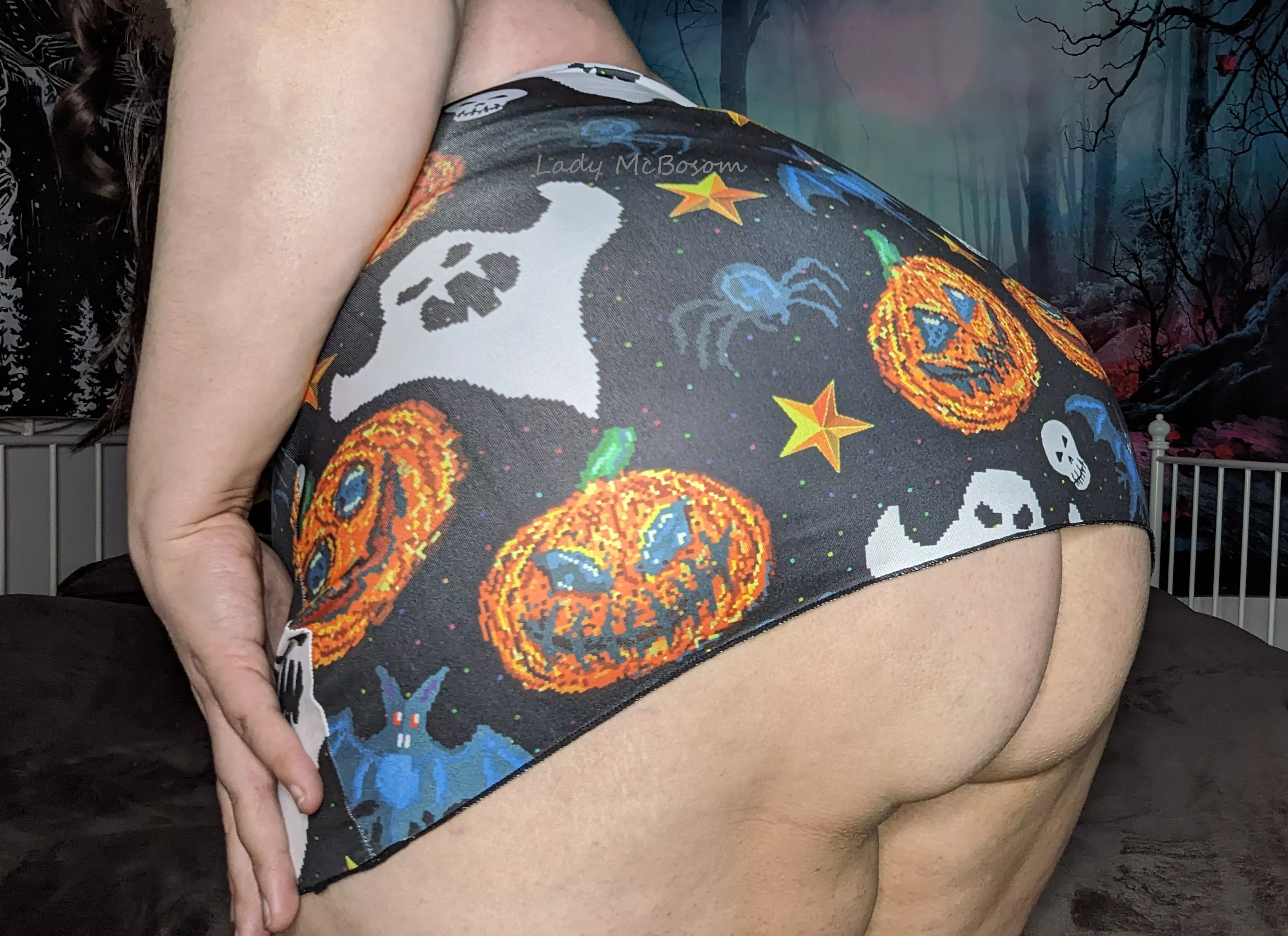 Would you hit that? posted by LadyMcBosom