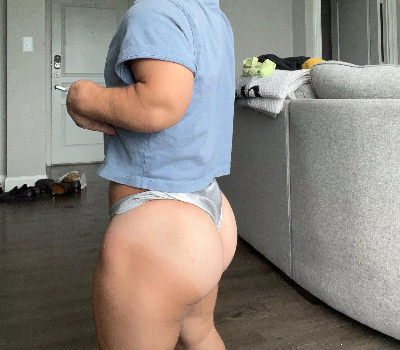 would you smack it?  posted by luminouslifeline842