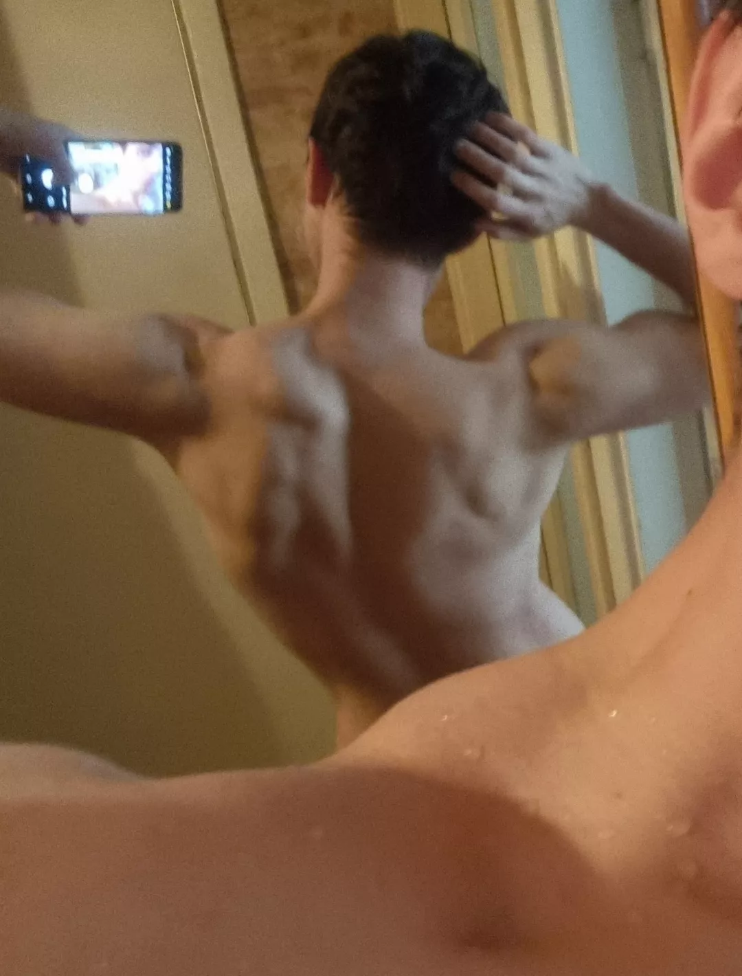 22, sc: mr_jnas posted by martisgormitas