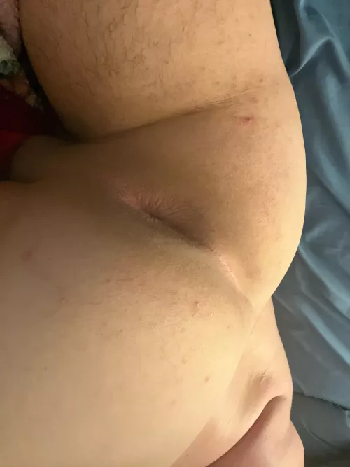 24m looking for a daddy to own me. Chubby+++++ older++++ hairy+++ over 30 by wonderbread223