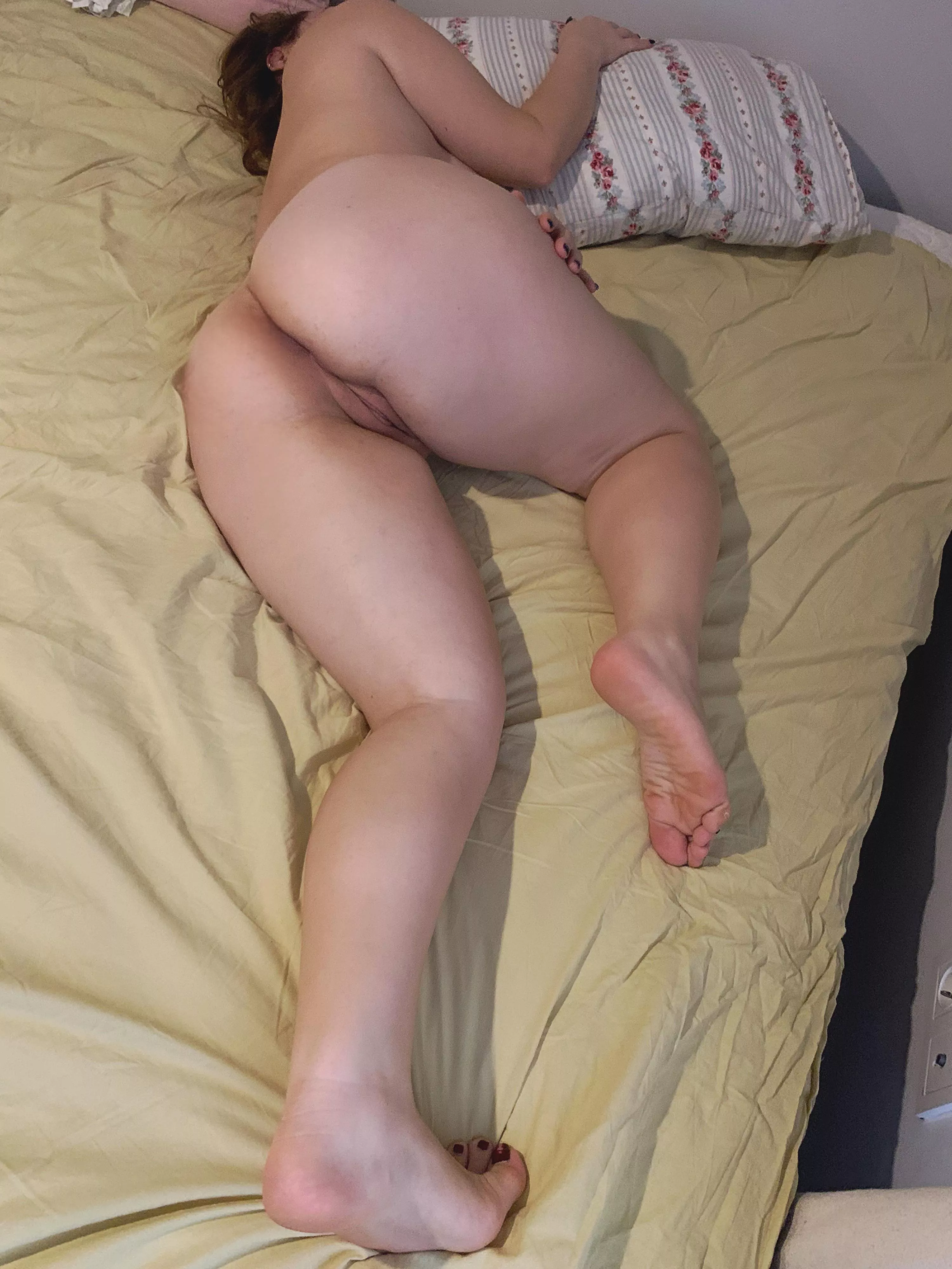 31f 157 cm 61 kg posted by mayacross_