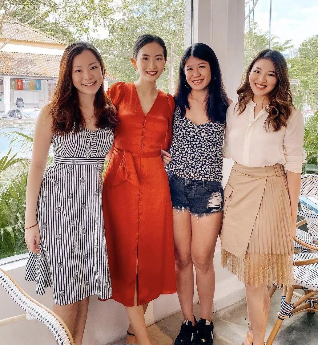 4 milfs, 1 choice posted by meatballlover1969