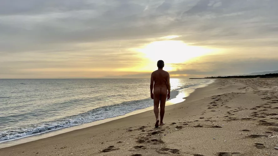 A cloudy afternoon…. by neomysfodienss