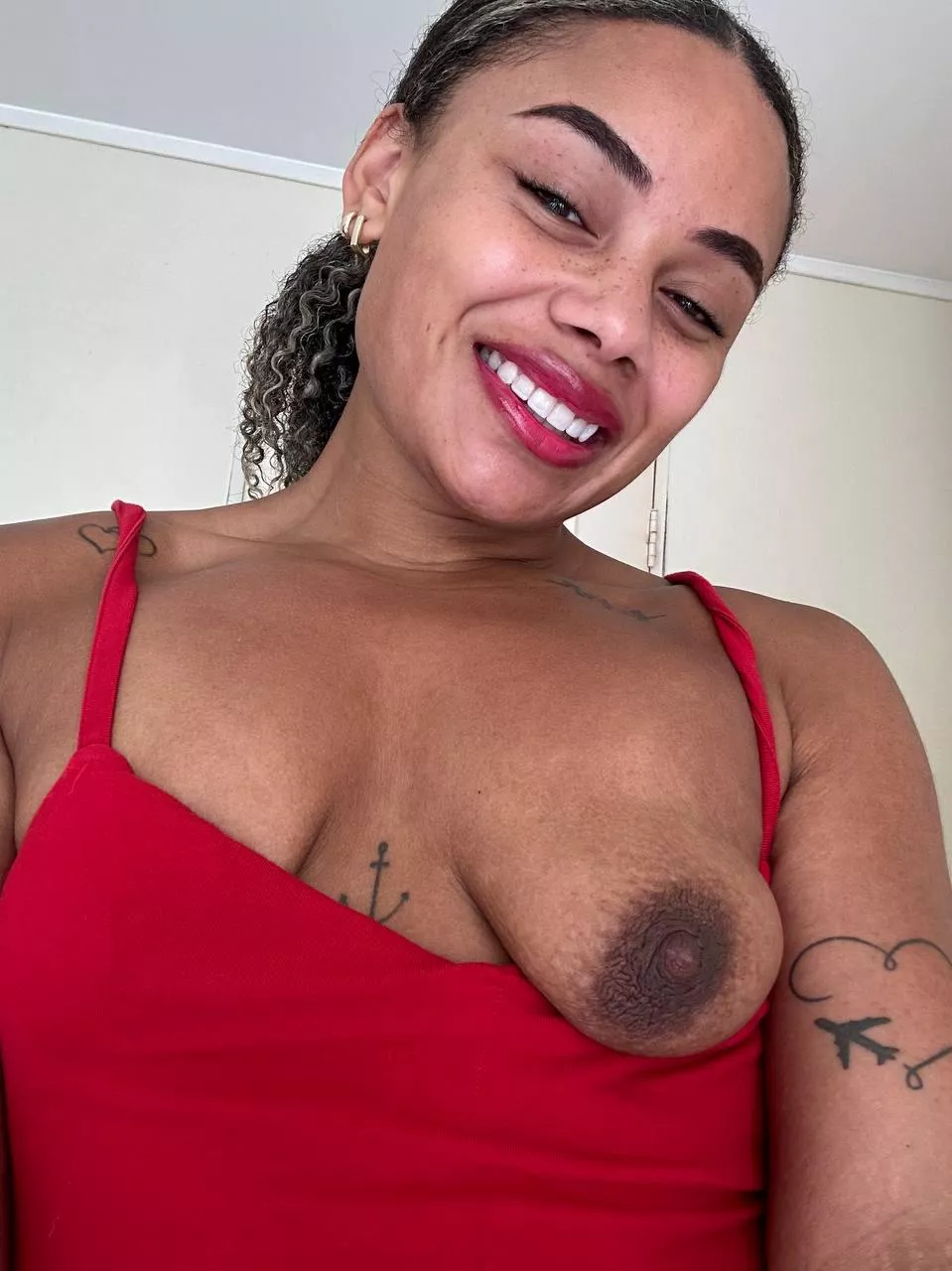 Are you licking my nips ? Y or N posted by IvyRoseCheeks
