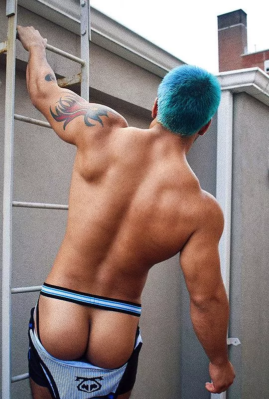 Color coordinated posted by ColinH_94025