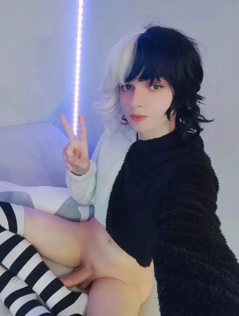Do straight guys suck cock? Wanna try? :3 by MaxHamster69