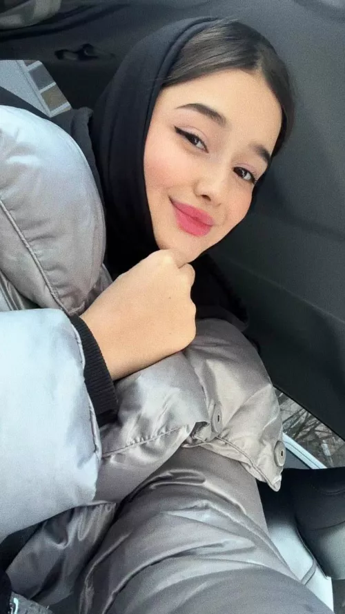 Gorgeous Tatar girl ... by BusyFlower9