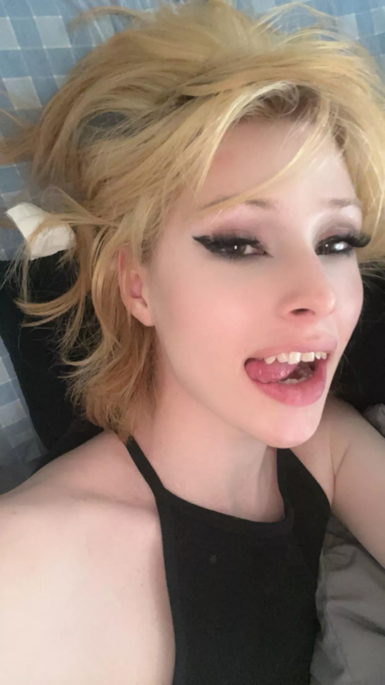 hi xx 💋 posted by xnanopopx