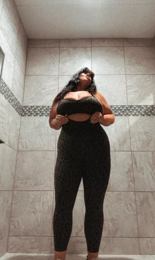 hitting on me in the gym would probably result in me giving you my number  by Brilliant_Etiquette