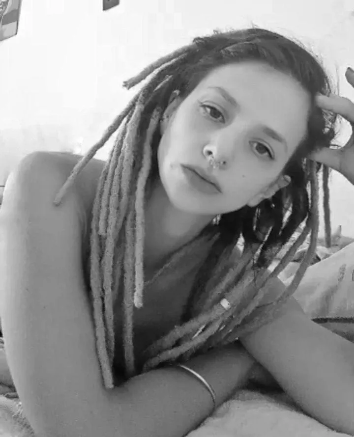 Hola mis amores! posted by foxxxyfo